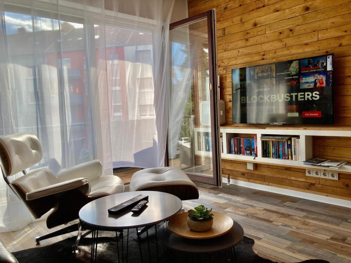 סארברוקן Living At Saarpartments -Adultsonly- 2 Bedrooms, Kitchen - Business & Holiday Apartments For Long- And Short Term Stay, 3 Min To Train Station, Secure E-Bike Parking! מראה חיצוני תמונה